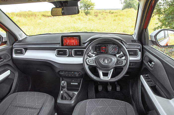 Tata Punch vs Renault Kiger vs Nissan Magnite comparison